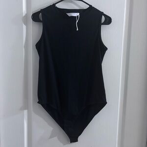 Chic Black Sleeveless Bodysuit